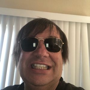 Meet your Posher, Mark